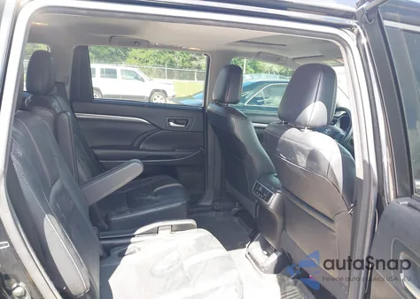 2017 Toyota Highlander Se z USA, uszkodzony, nr VIN 5TDKZRFH8HS522576